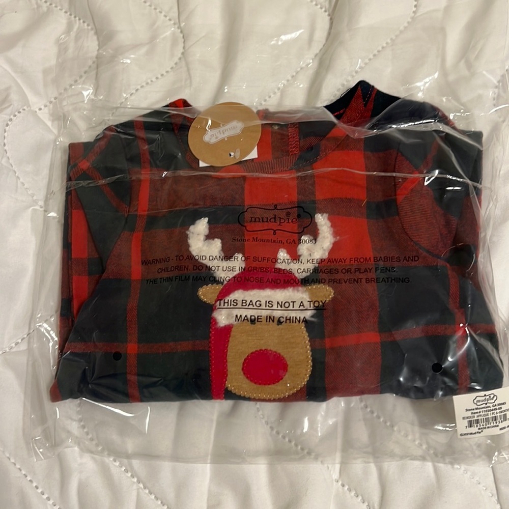 Mudpie Christmas outfit